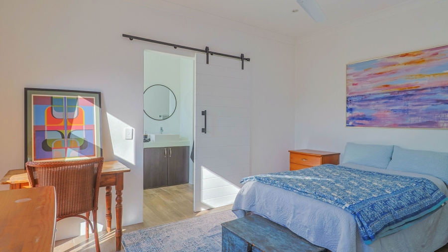 3 Bedroom Property for Sale in The Coves North West